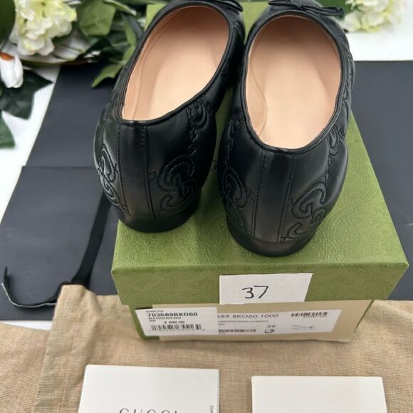SOLD!! Women’s Gucci GG, quilted leather ballet flats, size 39 made in Italy - Picture 3 of 8